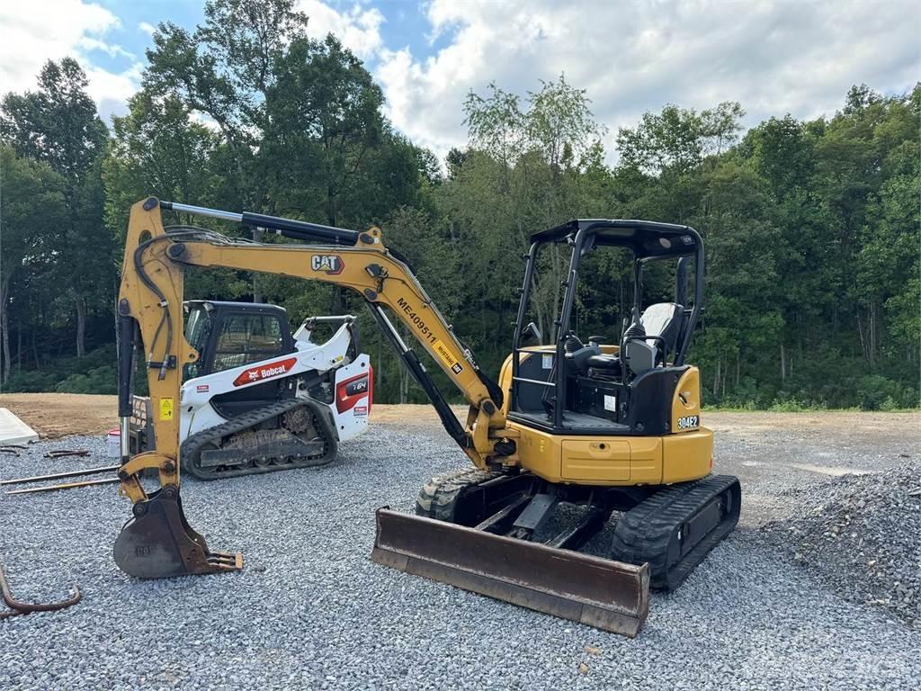 CAT 304E2 Mini pelle < 7t