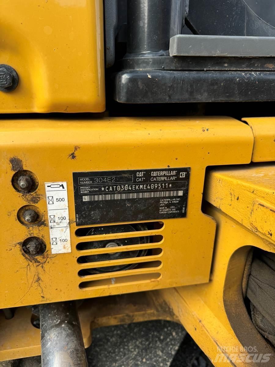 CAT 304E2 Mini pelle < 7t