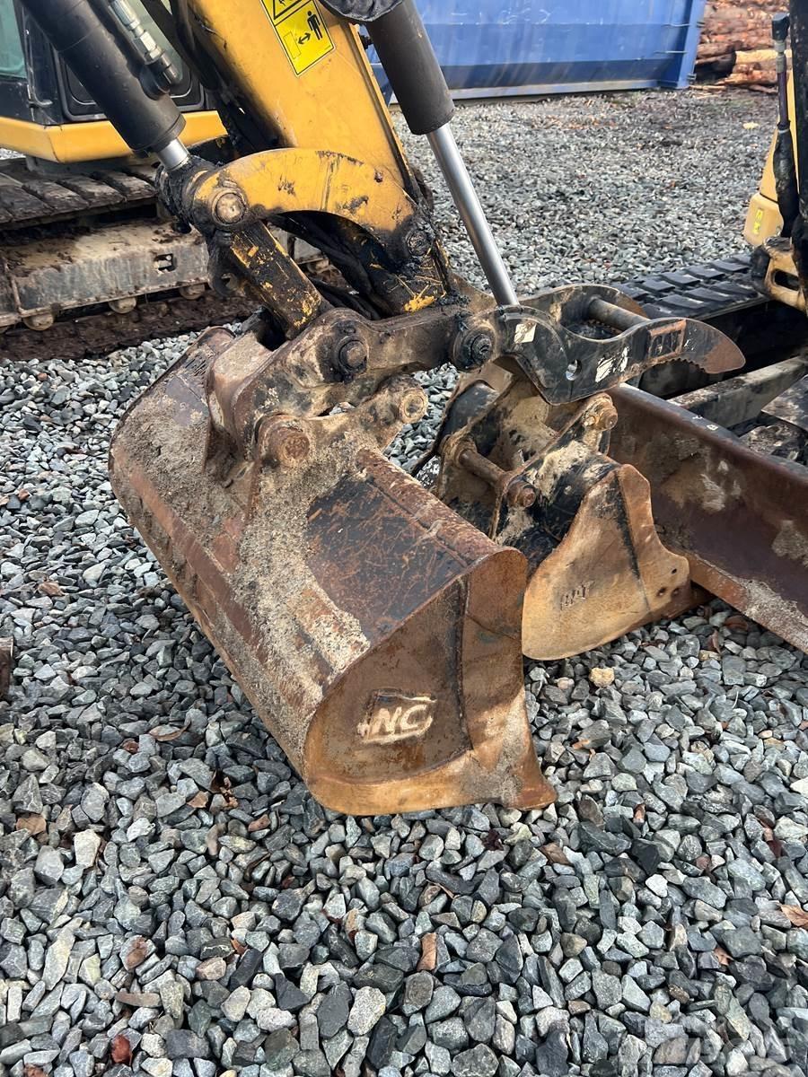 CAT 305 Mini pelle < 7t