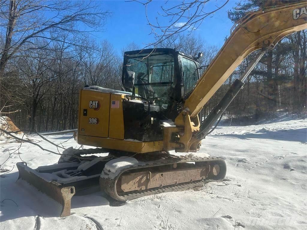 CAT 306CR Mini pelle < 7t