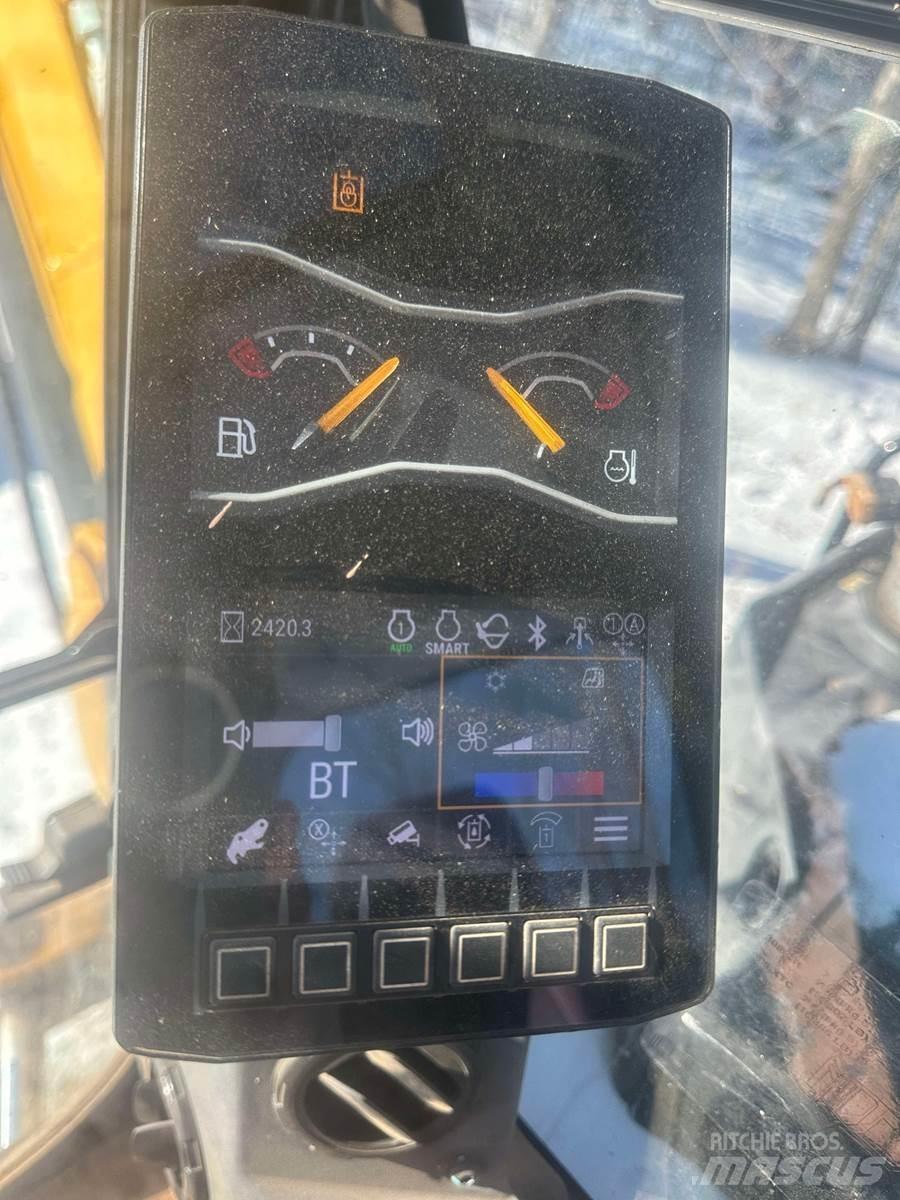 CAT 306CR Mini pelle < 7t