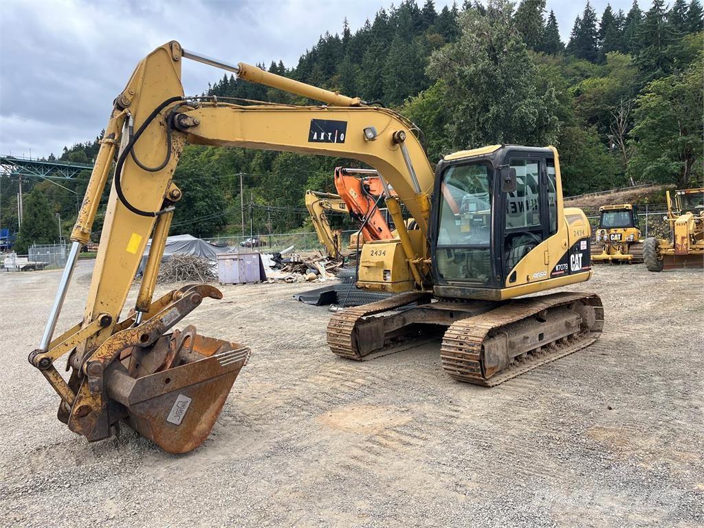 CAT 311C Pelle sur chenilles