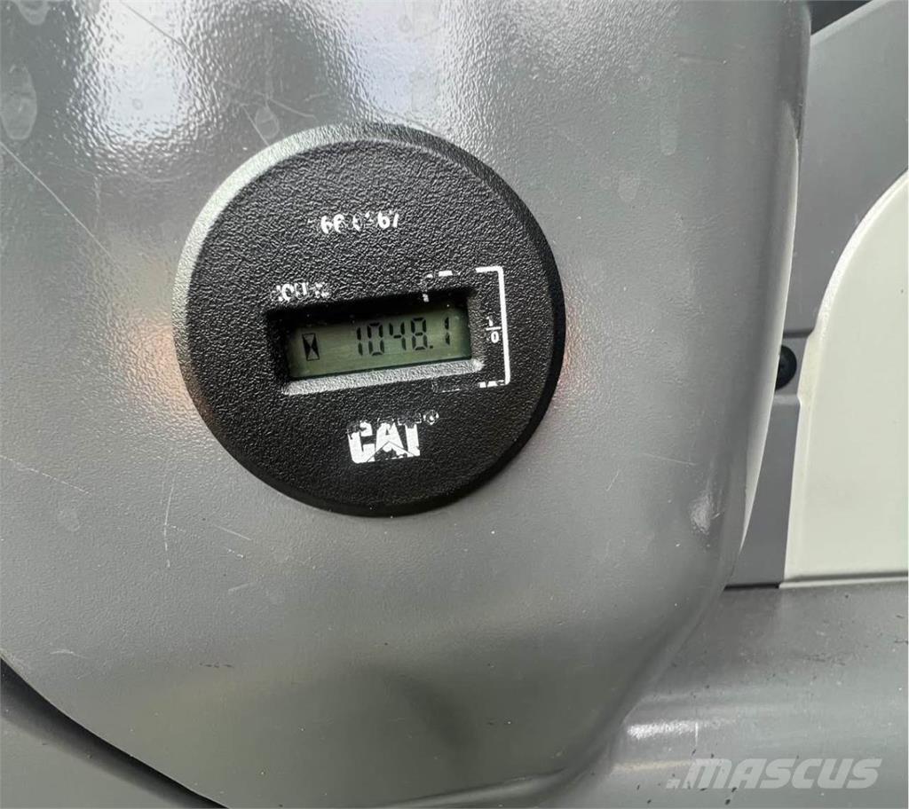 CAT 312D Pelle sur chenilles