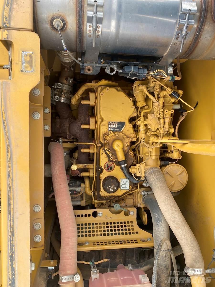 CAT 312E Pelle sur chenilles