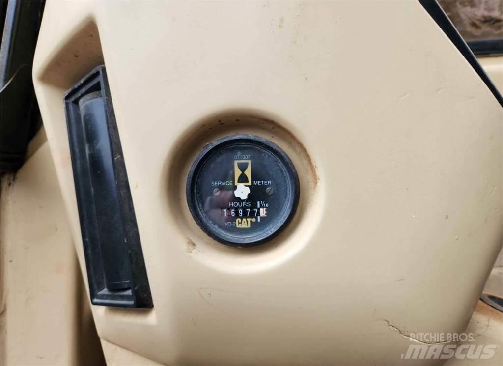 CAT 315L Pelle sur chenilles