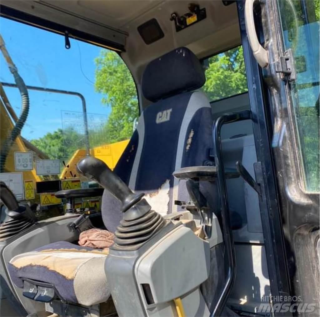 CAT 316FL Pelle sur chenilles