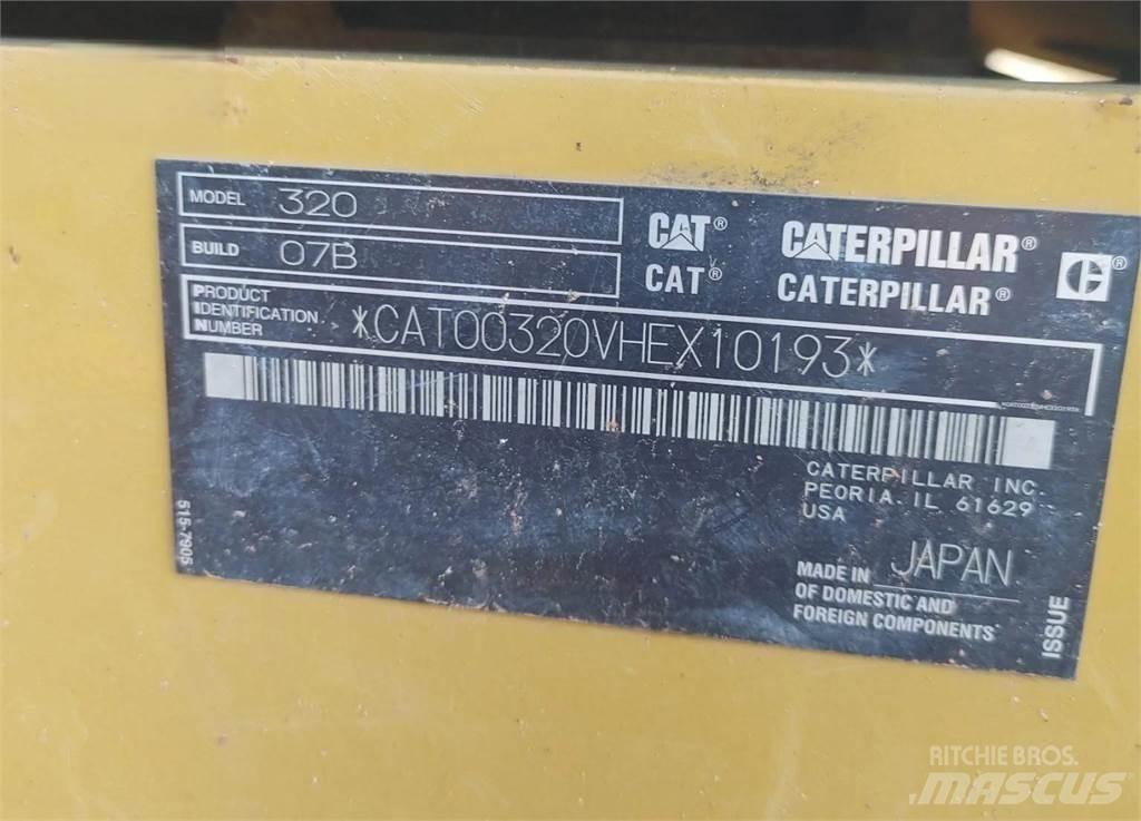 CAT 320 Pelle sur chenilles