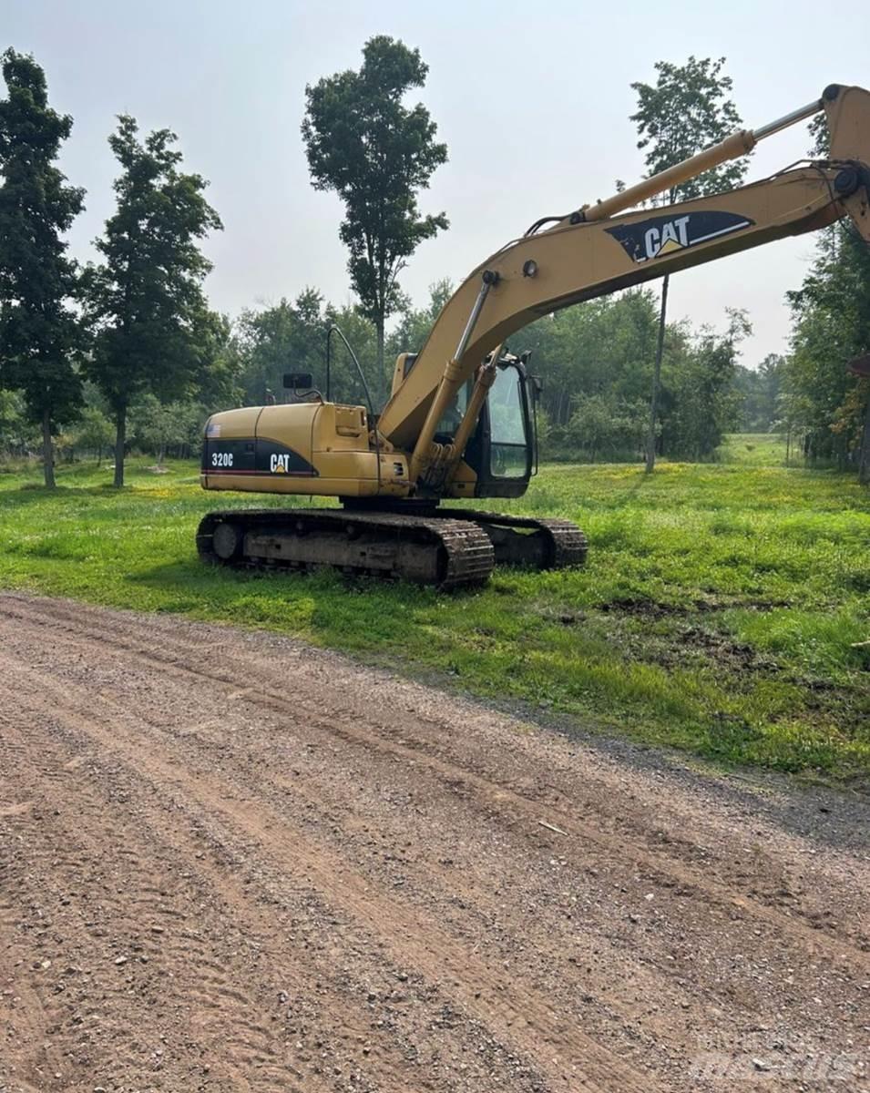 CAT 320C Pelle sur chenilles