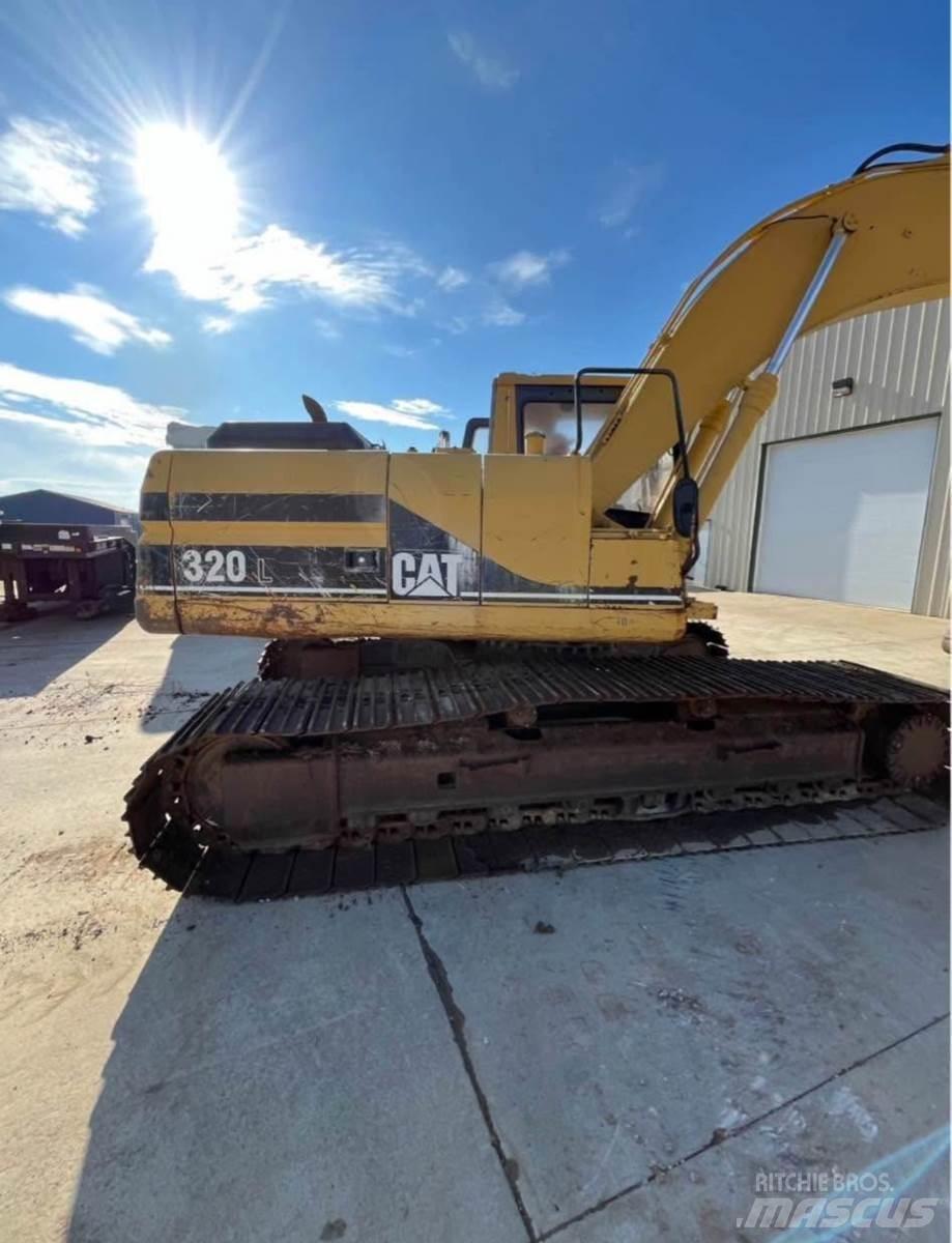 CAT 320L Pelle sur chenilles