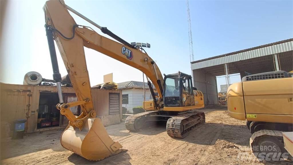 CAT 323D3 Pelle sur chenilles