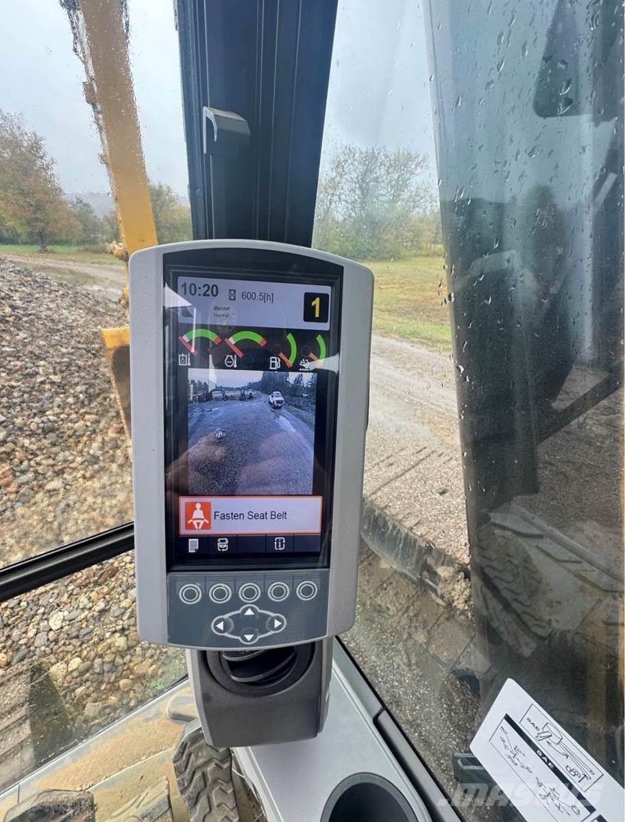 CAT 323FL Pelle sur chenilles