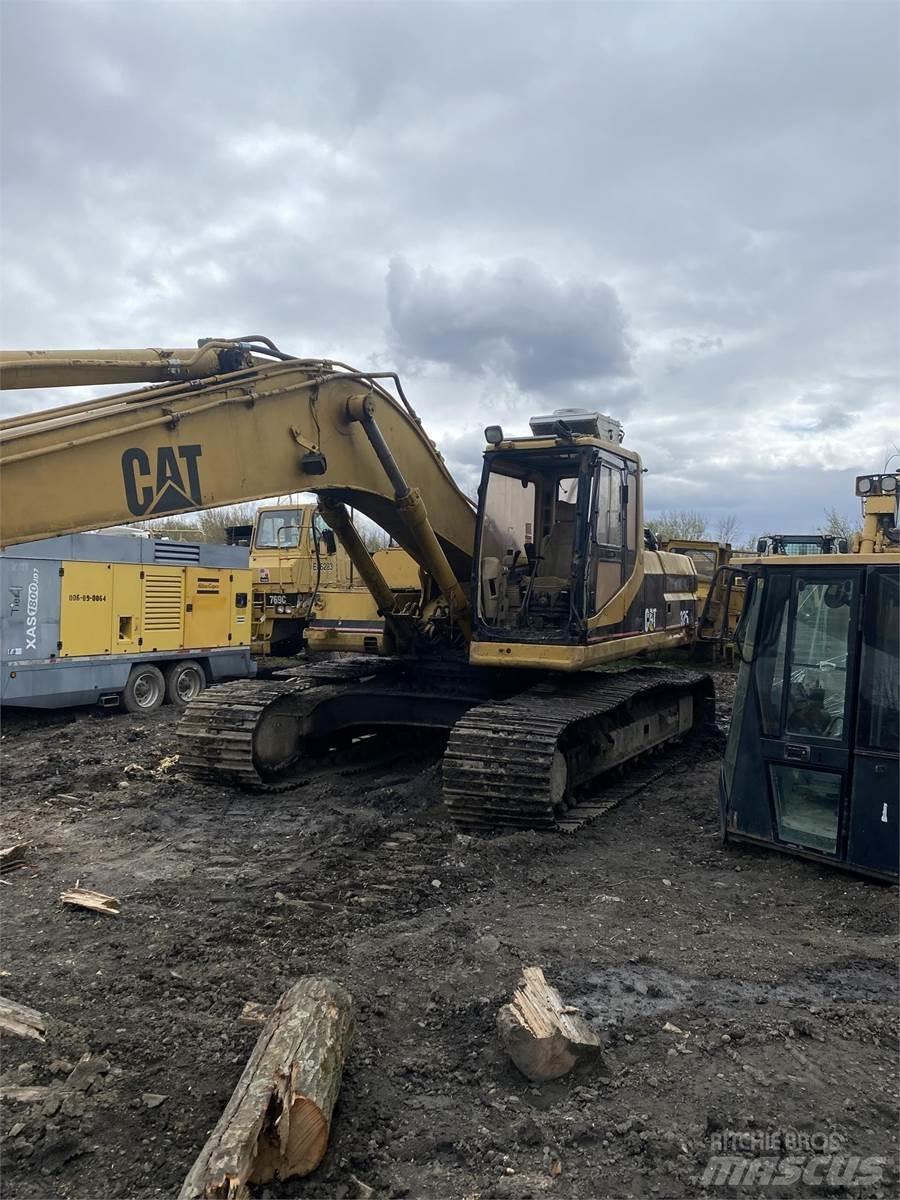CAT 325L Pelle sur chenilles