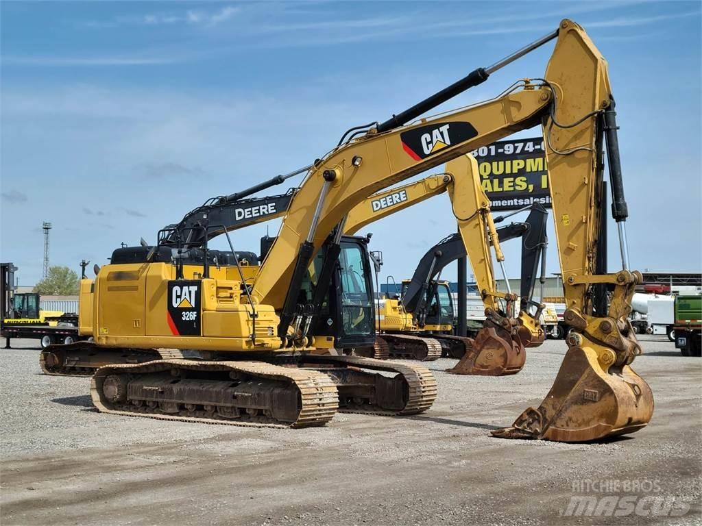 CAT 326F Pelle sur chenilles