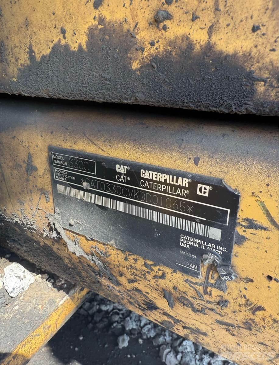 CAT 330C Pelle sur chenilles