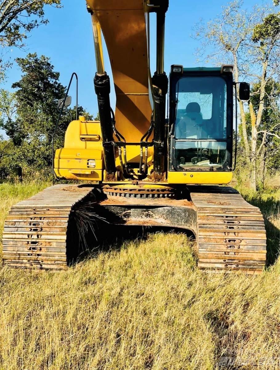 CAT 330DL Pelle sur chenilles
