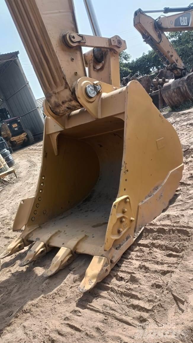 CAT 345GC Pelle sur chenilles