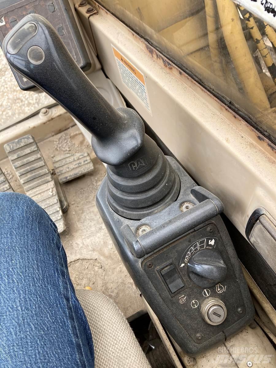 CAT 350L Pelle sur chenilles