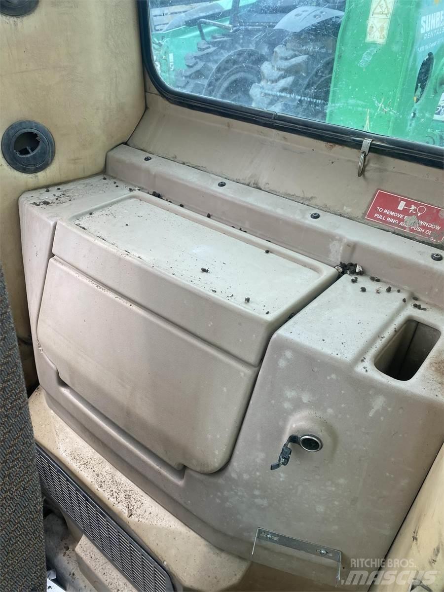 CAT 365 Cabine
