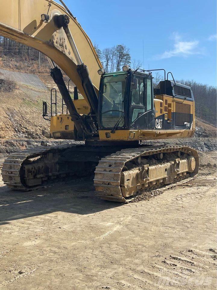 CAT 374DL Pelle sur chenilles