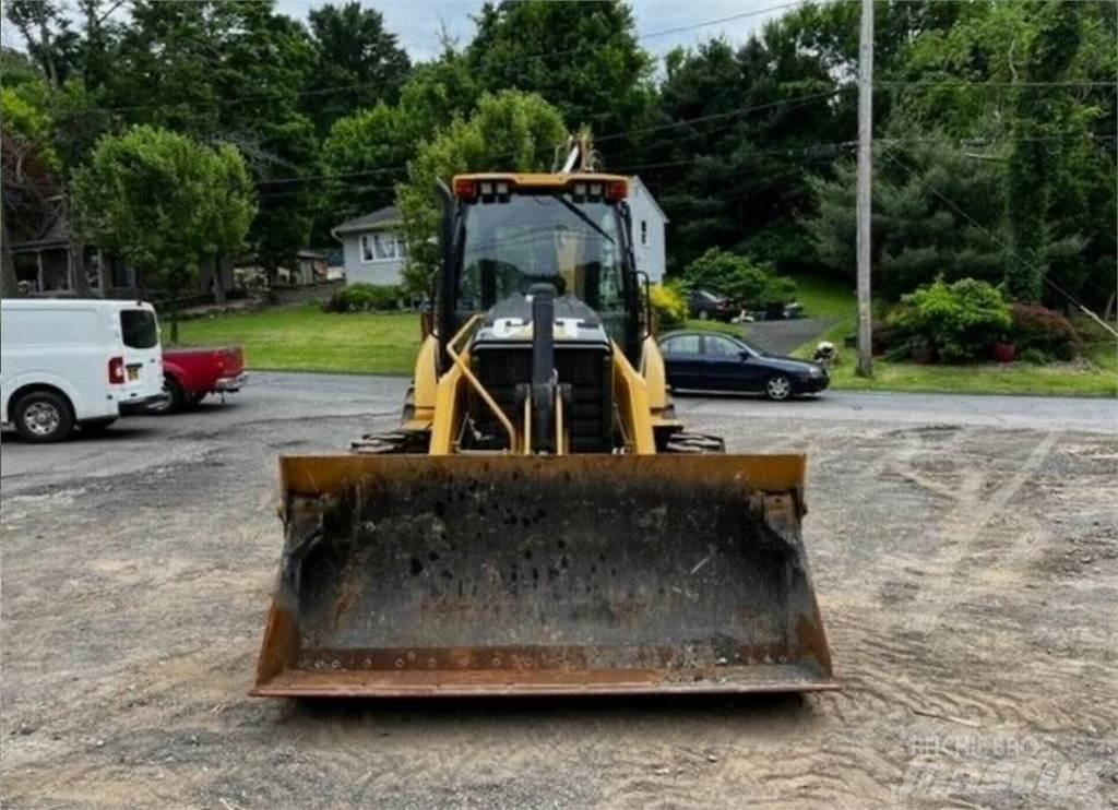 CAT 450F Tractopelle