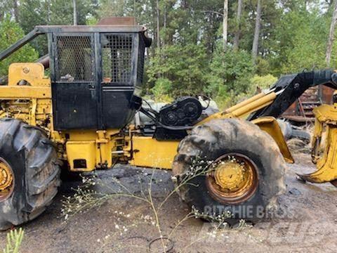 CAT 518 Débusqueur