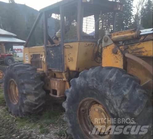 CAT 518 Débusqueur