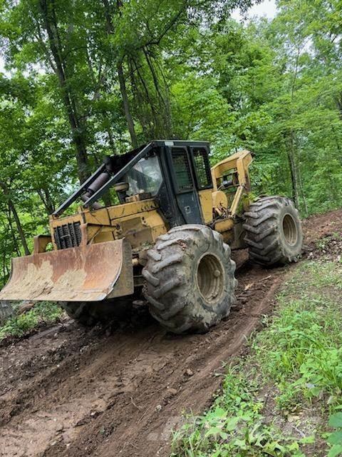 CAT 518C Débusqueur