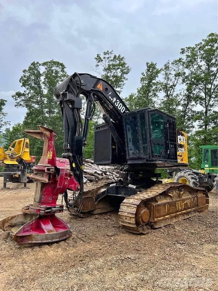 CAT 522B Abatteuse groupeuse