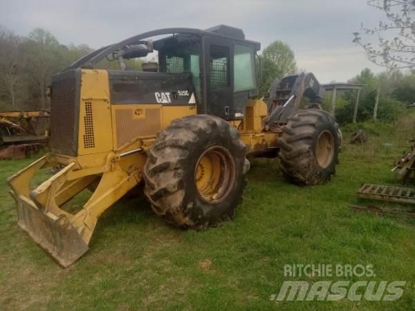 CAT 525C Débusqueur