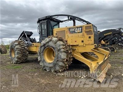 CAT 555D Débusqueur