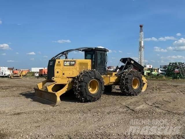 CAT 555D Débusqueur