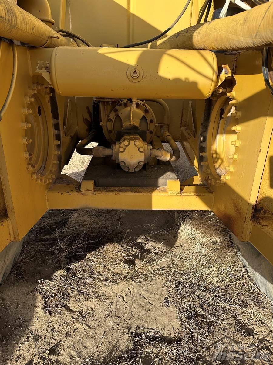 CAT 621B Camion citerne à eau