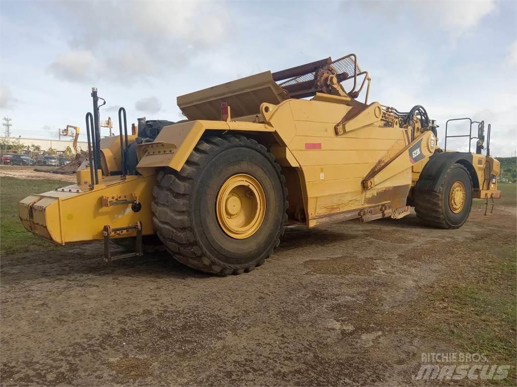CAT 623K Scraper