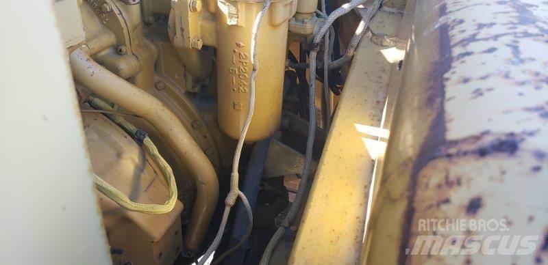 CAT 627B Scraper