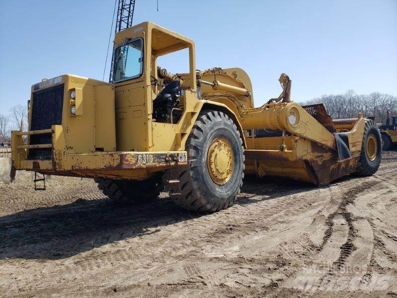 CAT 631D Scraper