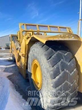 CAT 631G Scraper