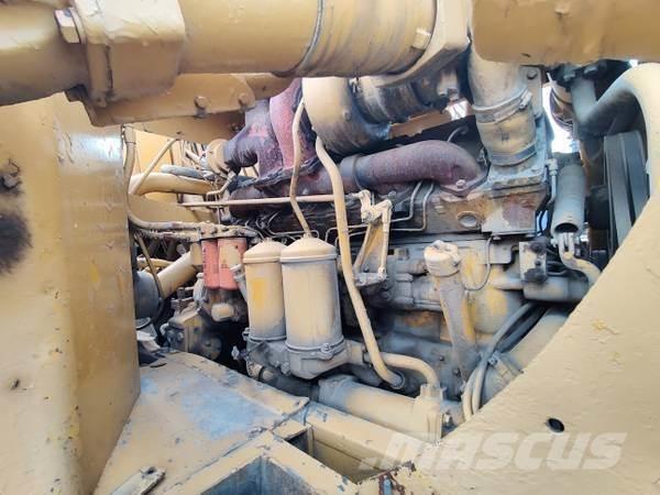 CAT 637C Scraper