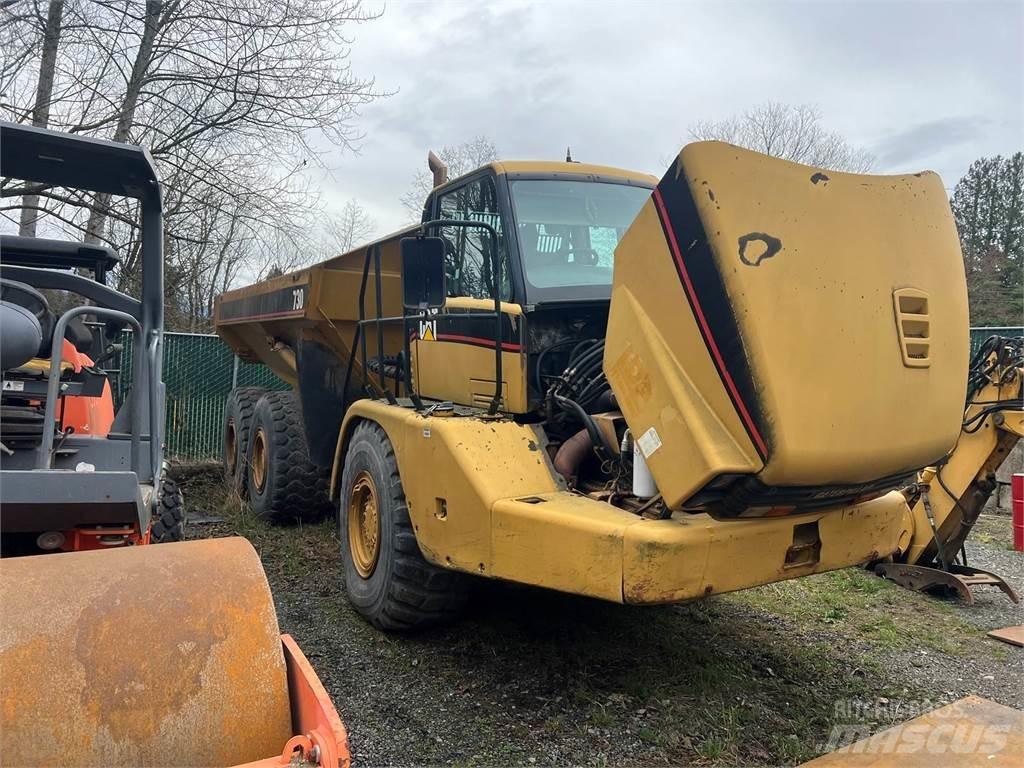 CAT 730 Tombereau articulé