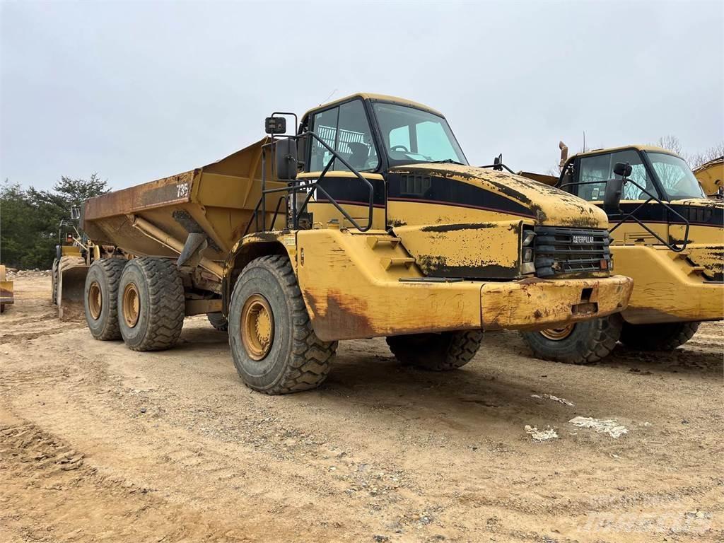 CAT 735 Tombereau articulé