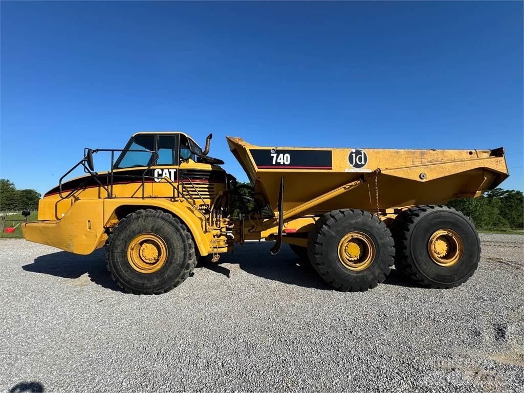 CAT 740 Tombereau articulé