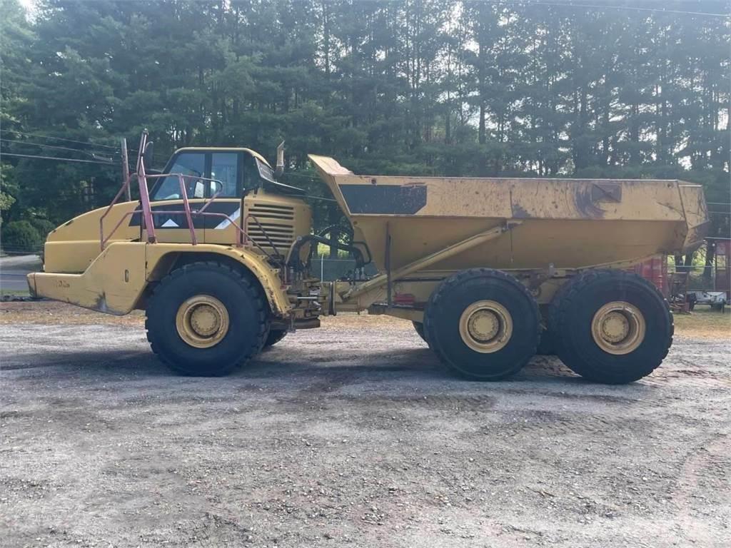 CAT 740 Tombereau articulé