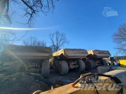 CAT 740GC Tombereau articulé