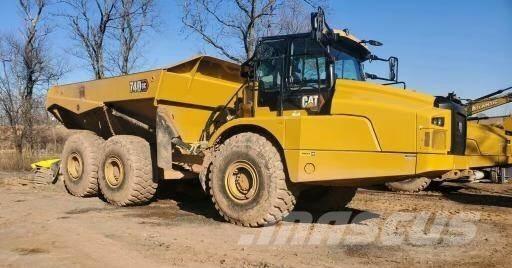 CAT 740GC Tombereau articulé
