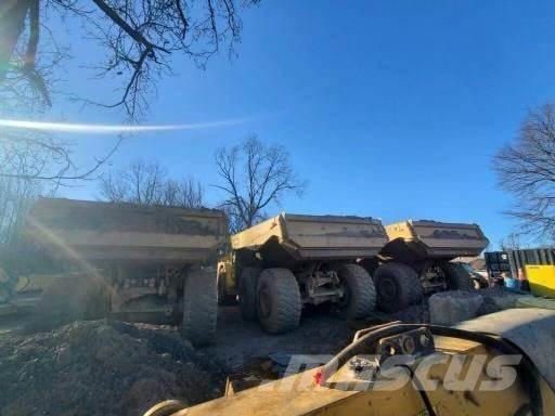 CAT 740GC Tombereau articulé