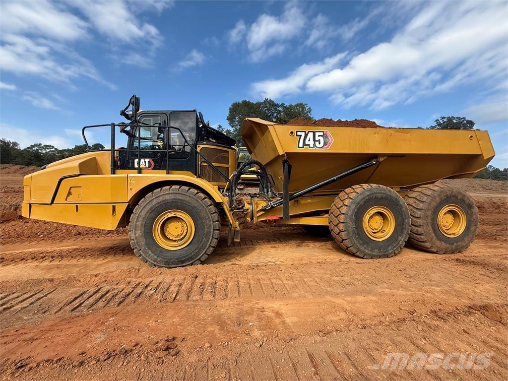 CAT 745 Tombereau articulé