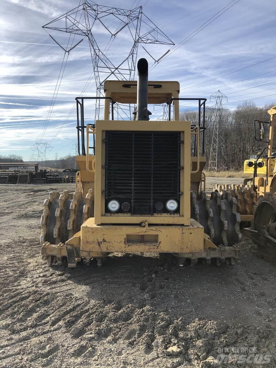 CAT 815B Compacteur de sol