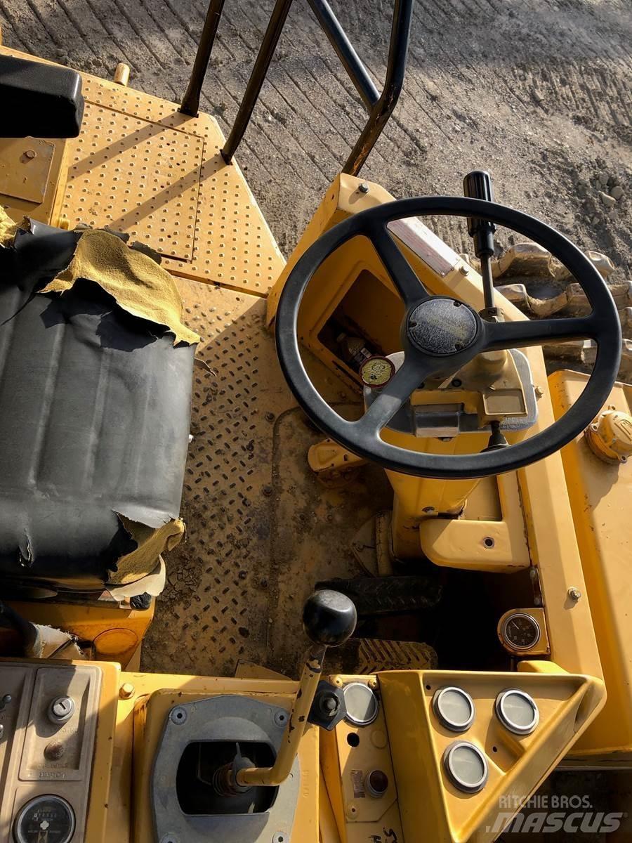 CAT 815B Compacteur de sol