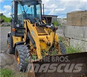 CAT 904H Chargeuse sur pneus