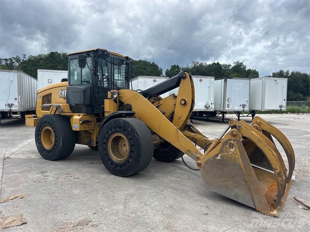 CAT 926M Chargeuse sur pneus