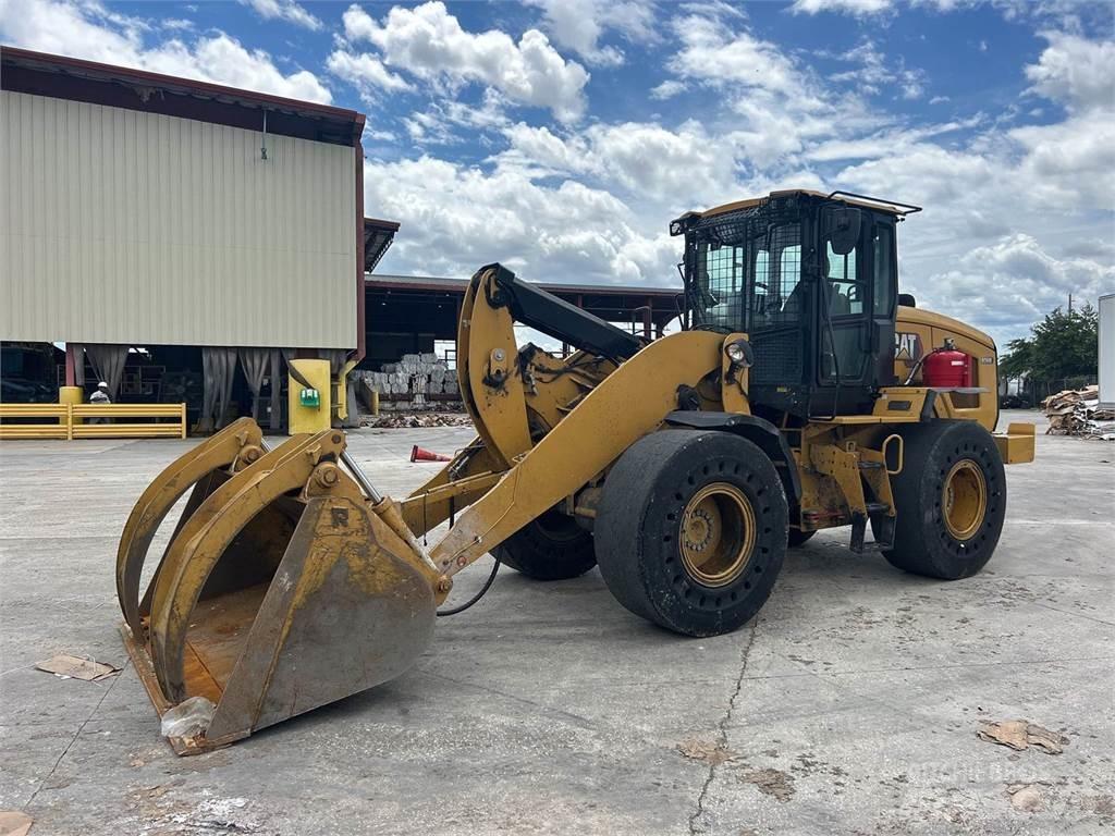 CAT 926M Chargeuse sur pneus